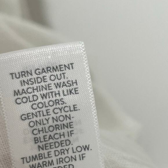 J. Jill Love Linen Womens Pullover Blouse 2X White Embellished V Neck Coastal - Picture 10 of 10